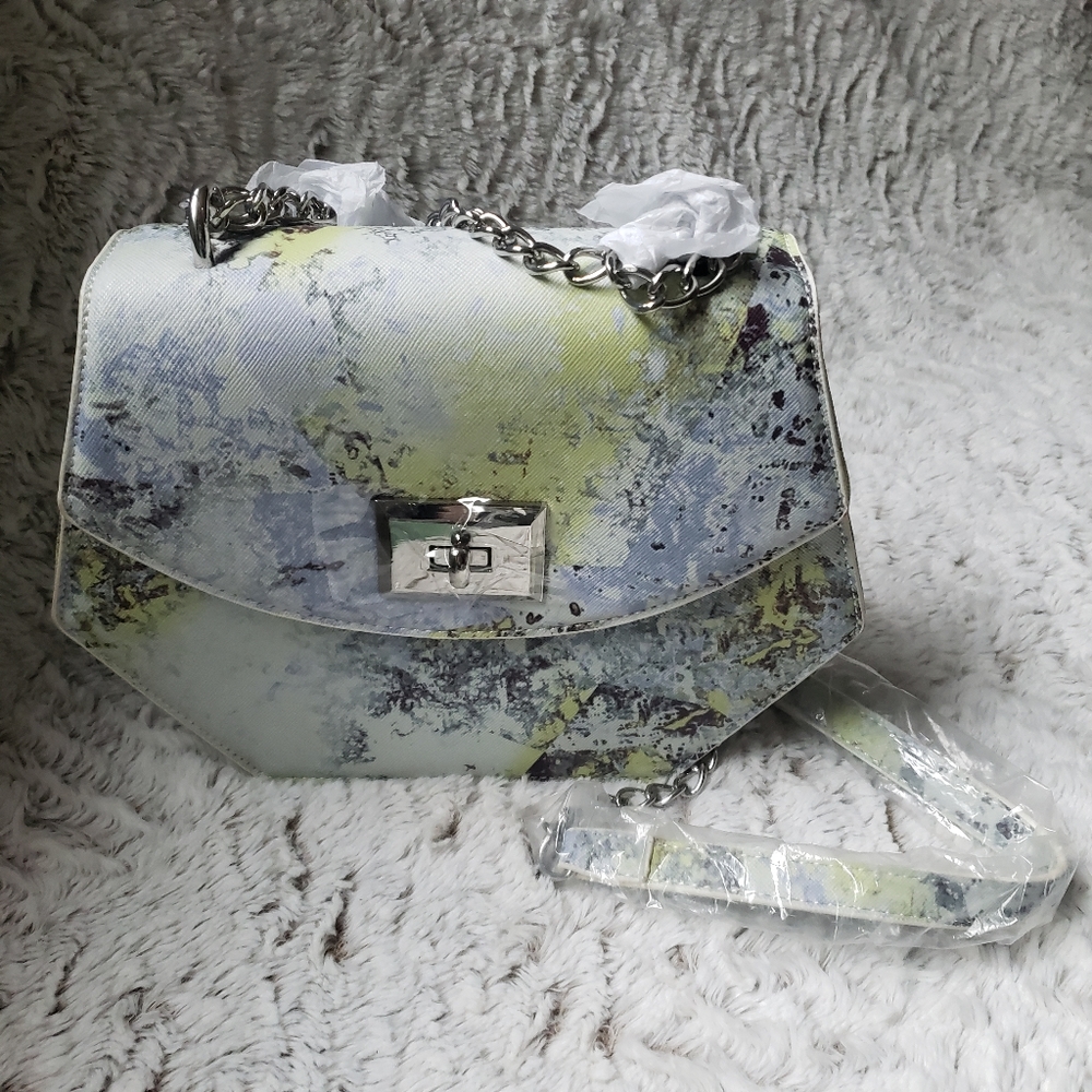 Snob Essentials blue & green splatter hexagon purse w/ chain strap
